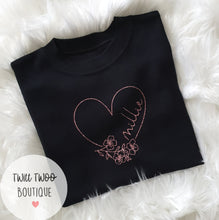 Load image into Gallery viewer, Floral wreath sweatshirt
